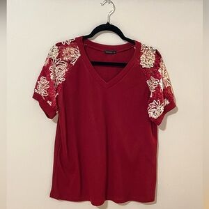 Women’s Red Size Large Miholl Top